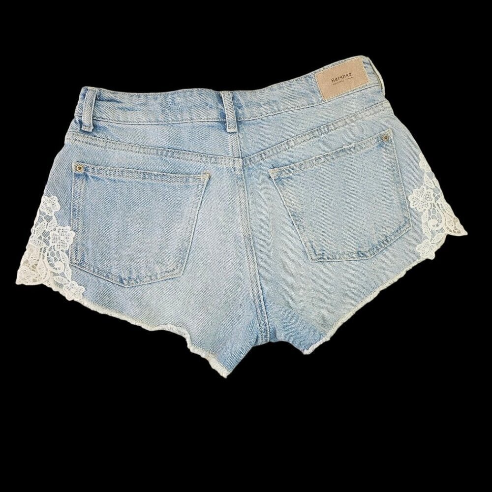 Bershka Denim and Lace Cutt-Off Shorts Size 4 Light Wash Daisy Dukes Distressed